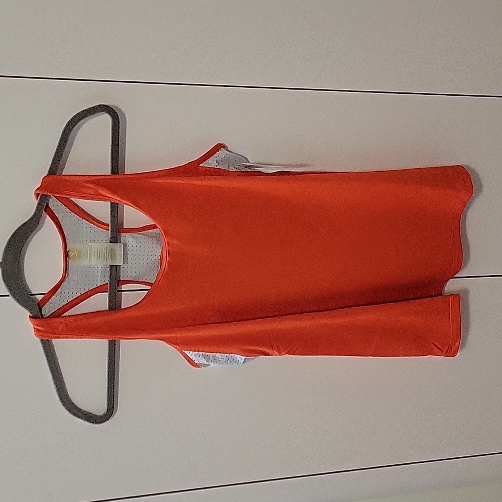 NWT Shape Athletic Tank Top